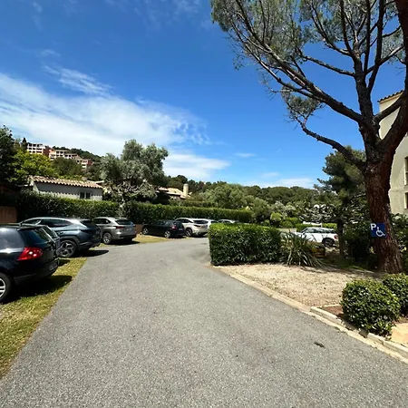 Cozy For 3 People Apartamento Saint-Raphaël